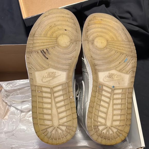 Nike Silver High-Top Sneakers - Picture 3 of 8